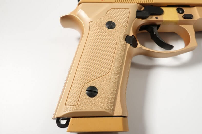 はじめてのKSC製M9A3 なかなかイイかもです。 | Omochiの