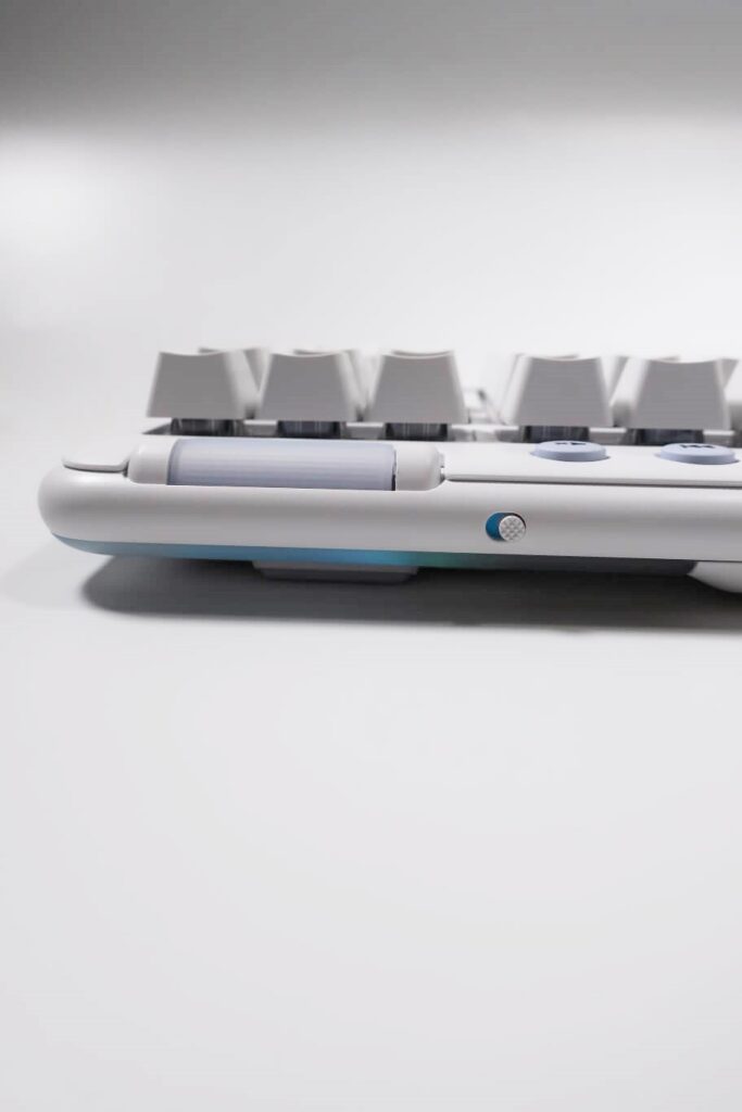 G715 ホワイト メカニカルキーボード　マウス　セット Amazon.co.jp: 【セット買い】Logicool G オーロラコレクション